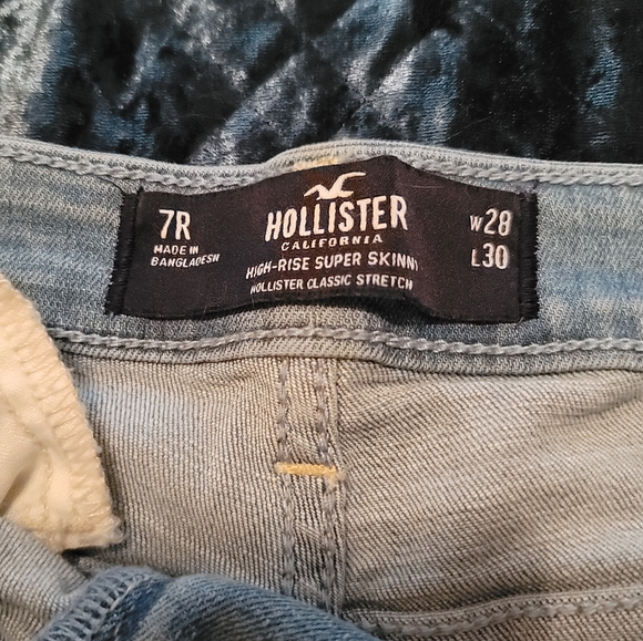 Hollister High-Rise Super Skinny Jegging - Picture 4 of 4